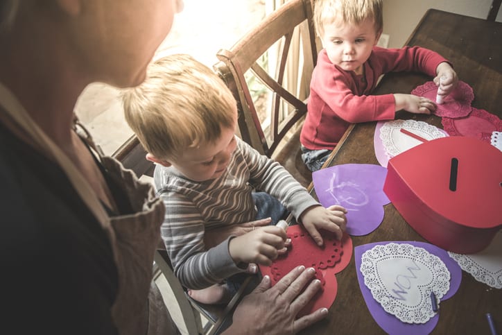 Goodwill AZ | Kids making valentines day cards