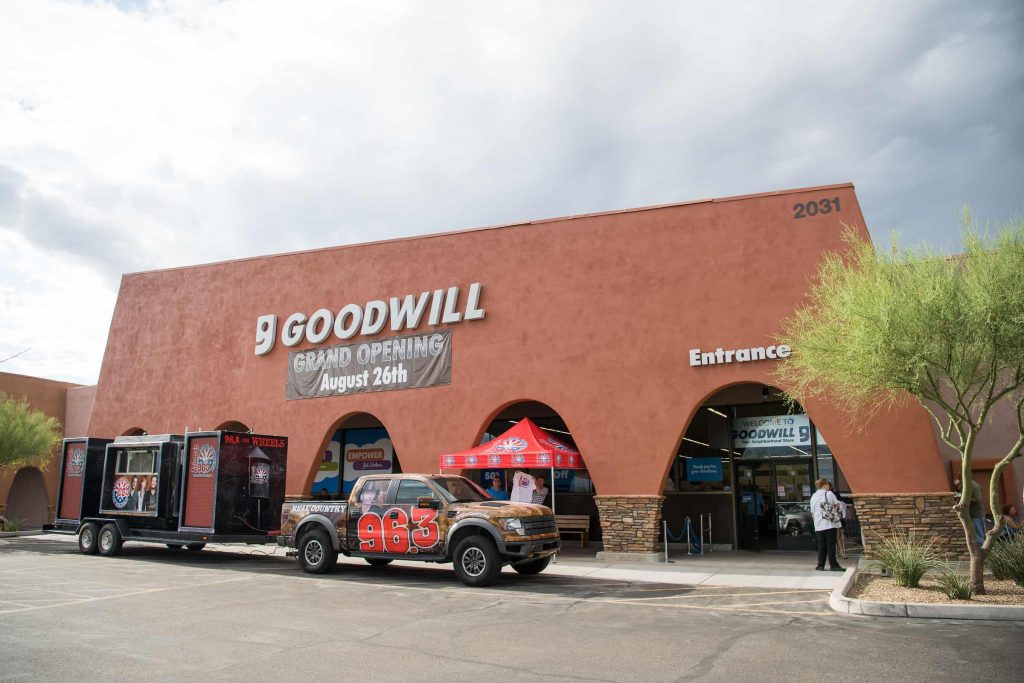 Goodwill AZ | exterior view of Goodwill building